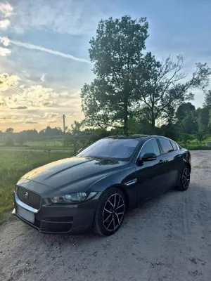 Jaguar XE 20d Prestige 2015