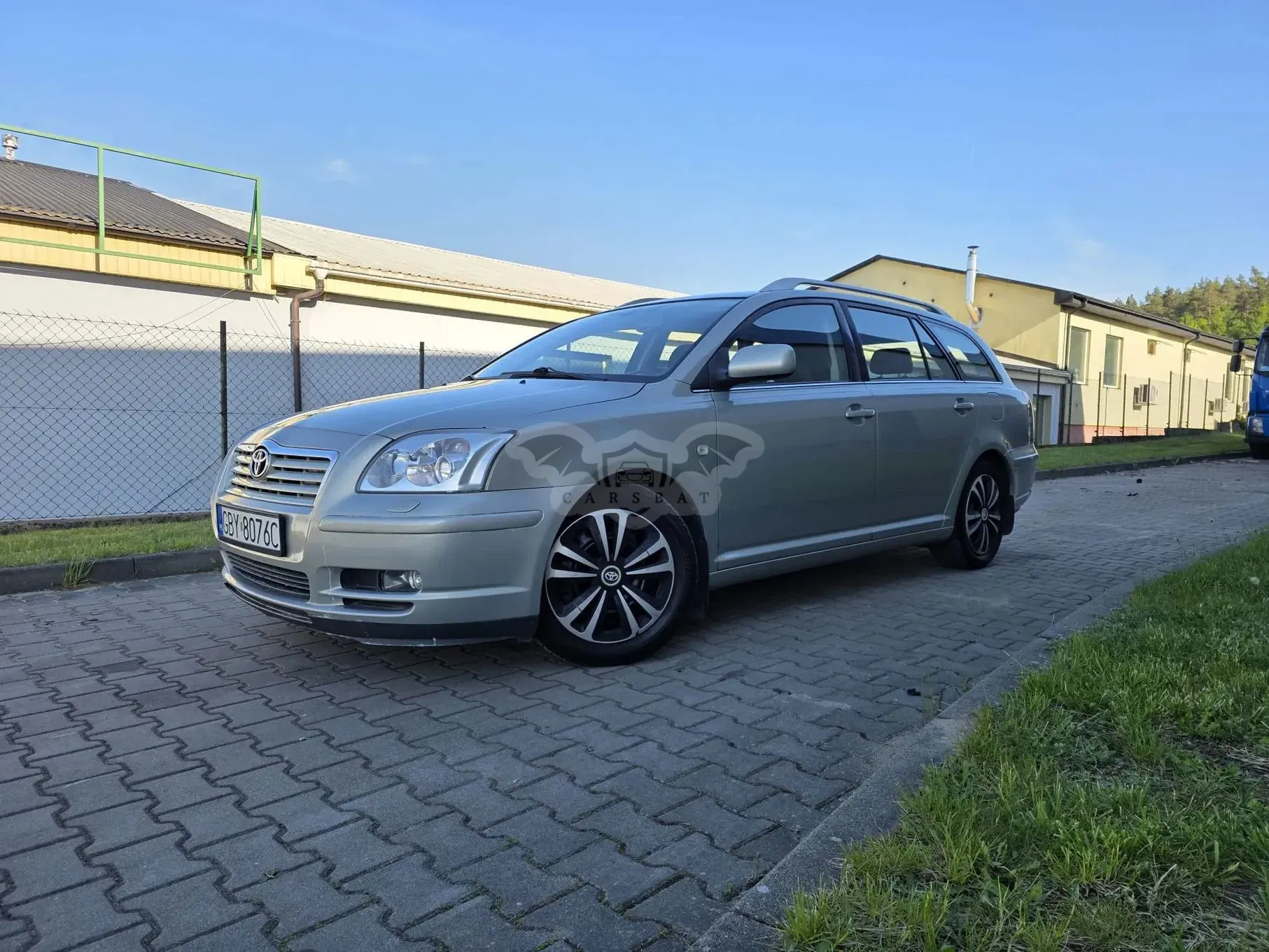 Toyota Avensis II 2.0 VVT-i High 2004