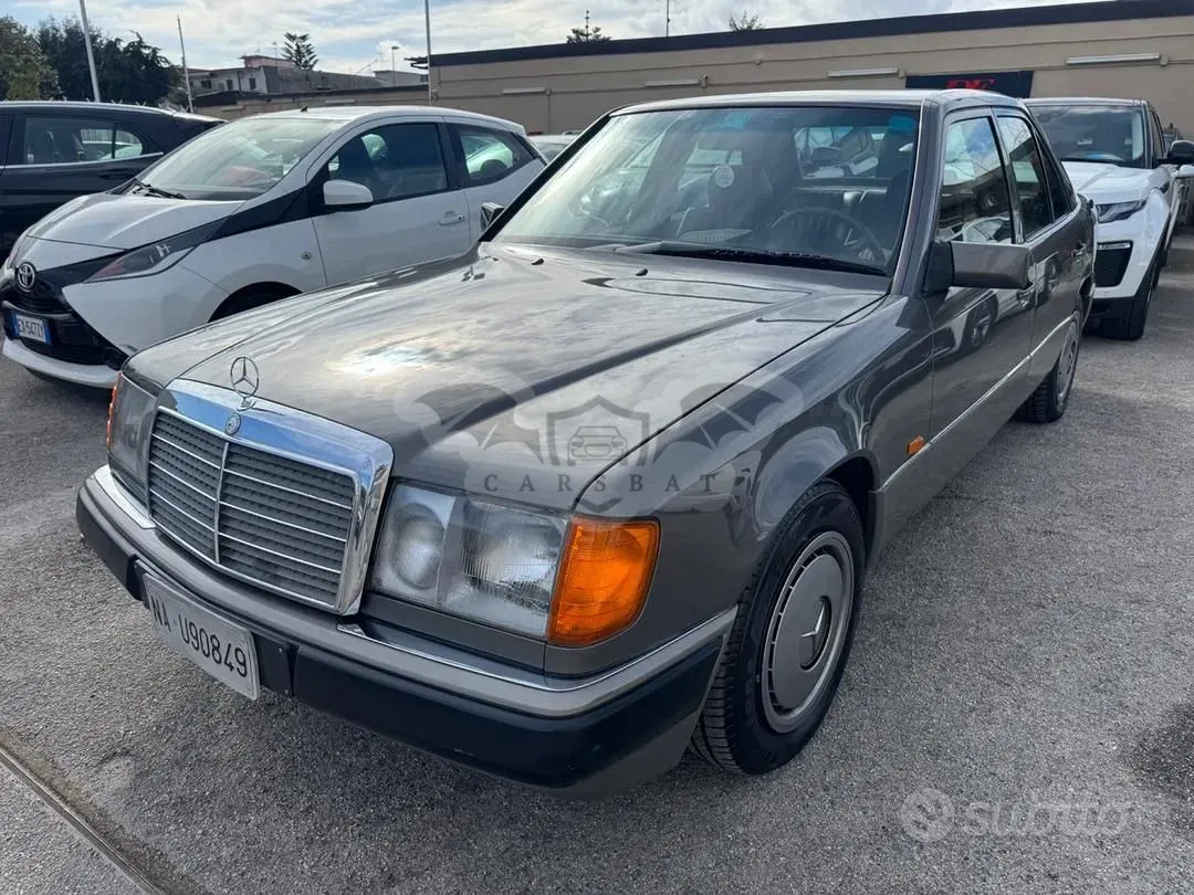 Mercedes-Benz E 1990