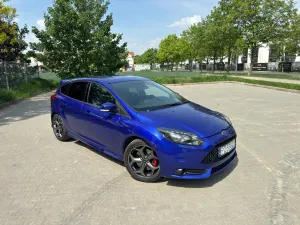 Ford Focus Mk3 2.0 EcoBoost ST 2013