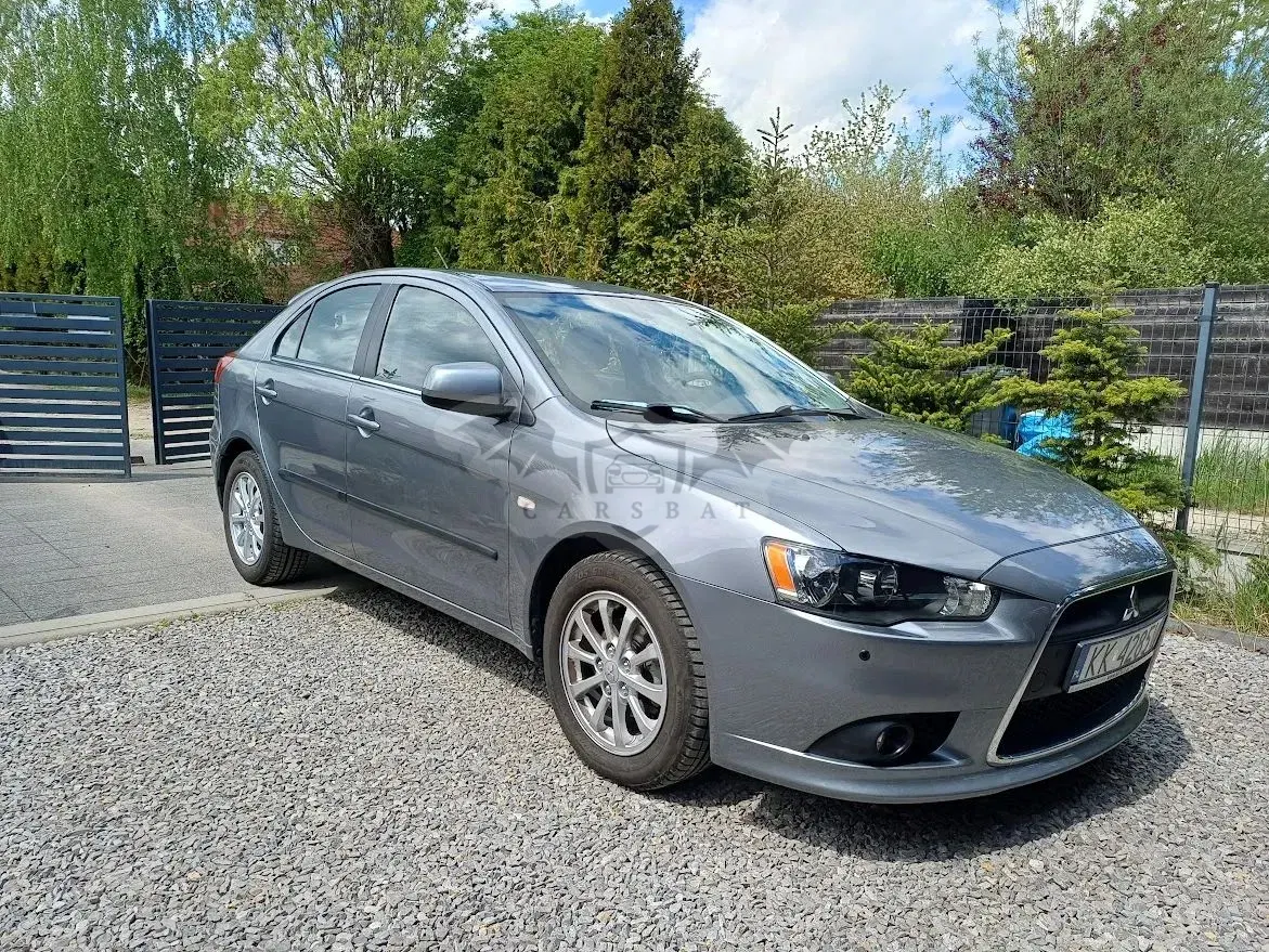 Mitsubishi Lancer IX 1.6 Inform 2012