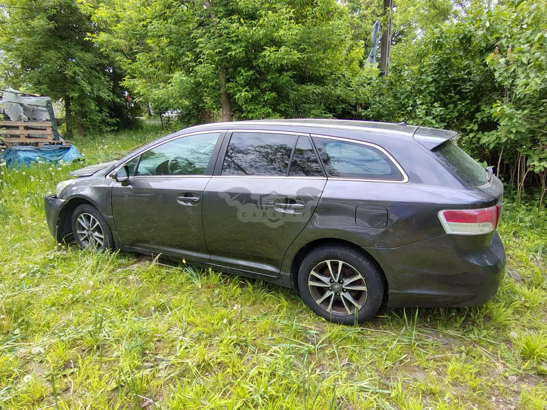 Toyota Avensis III 1.6 Comfort 2011