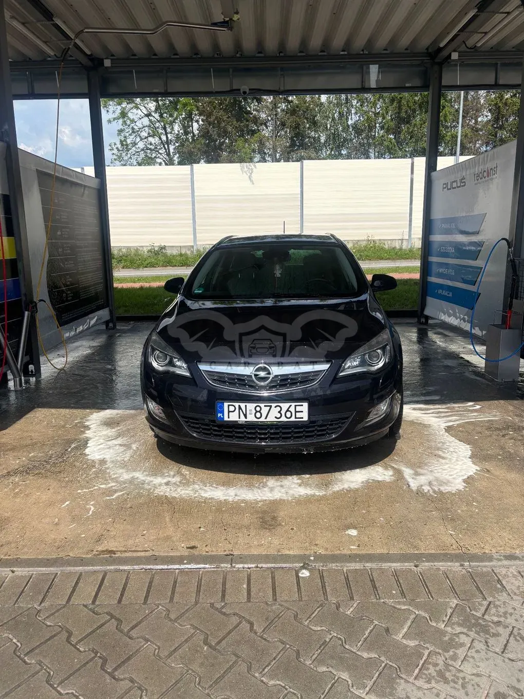 Opel Astra J 1.4 T Sport 2011