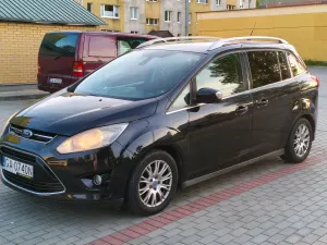 Ford Grand C-Max 2.0 TDCi Titanium 2011