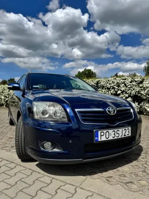 Toyota Avensis II 2.0 D-4D Sol 2008