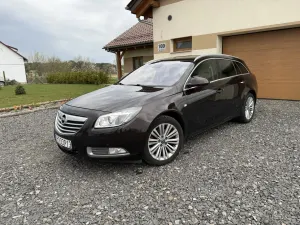 Opel Insignia A 2.0 CDTI Edition 2011