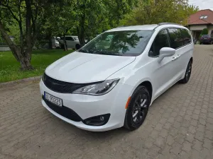Chrysler Pacifica 2020