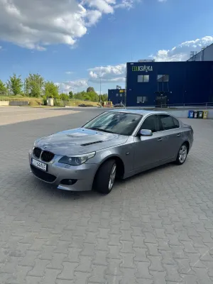 BMW 5 Series E60/E61 530xi 2006