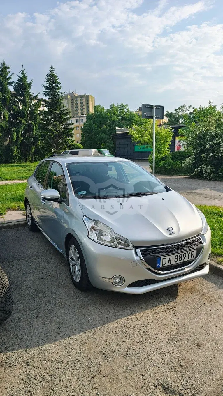 Peugeot 208 I 1.4 HDi Access 2015
