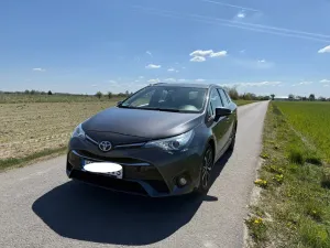Toyota Avensis III 2.0 D-4D Prestige 2018