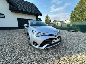 Toyota Avensis III 1.8 Style 2015