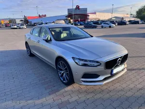 Volvo S90 T5 Momentum 2018