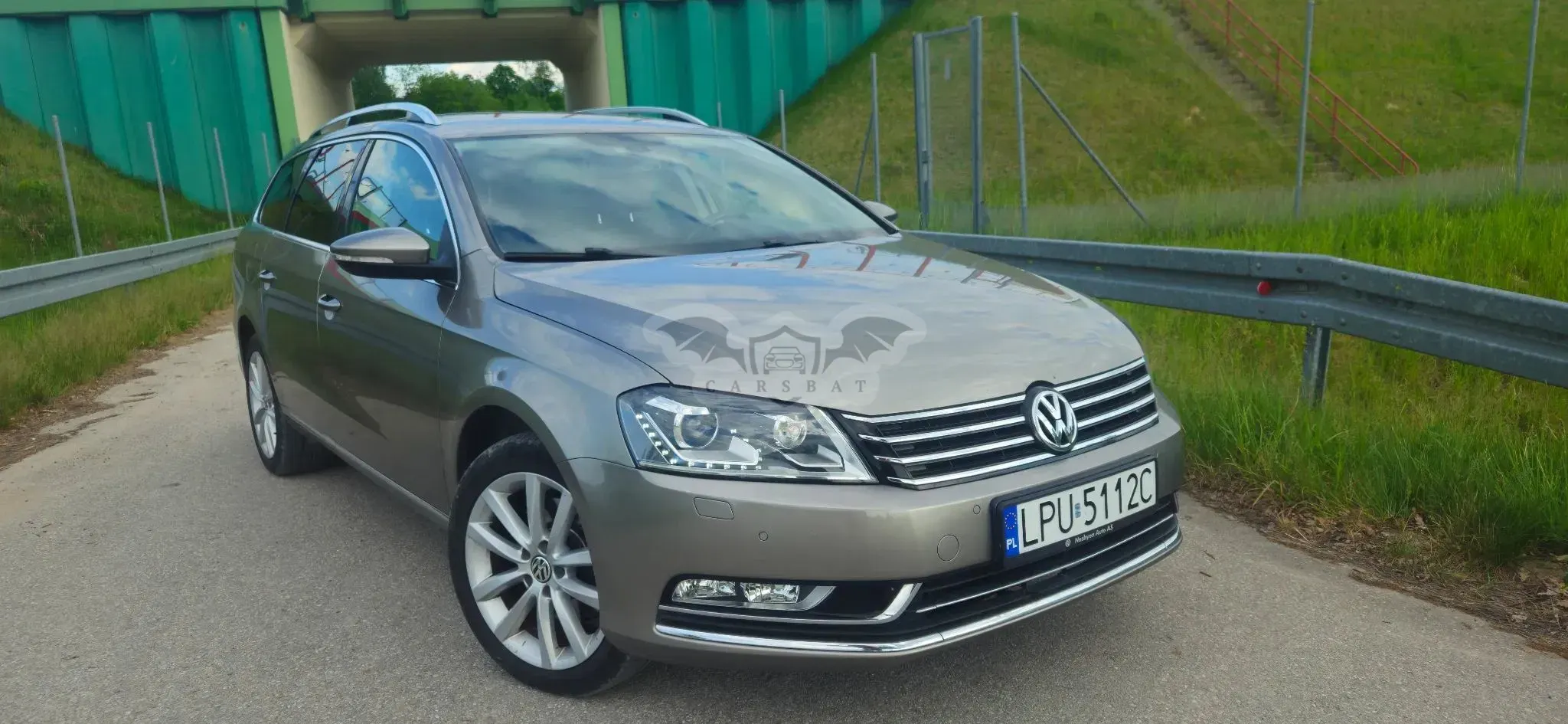 Volkswagen Passat B7 2.0 TDI 4Mot Highline DSG 2012