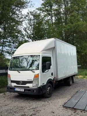Nissan Cabstar 2010