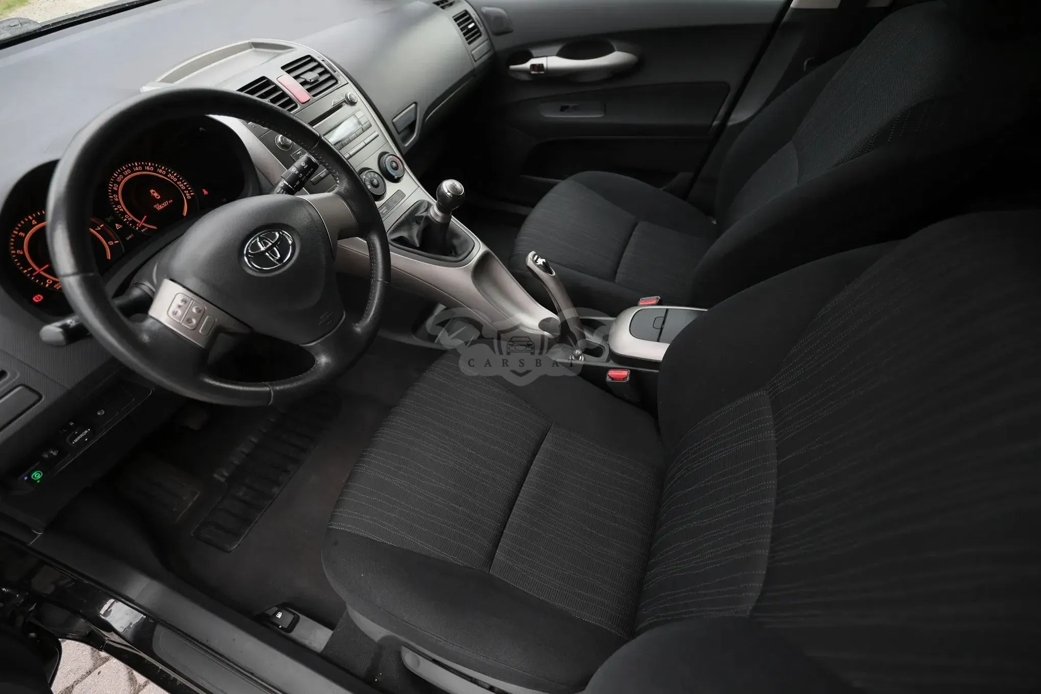 Toyota Auris I 1.6 VVT-i Luna 2007