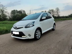 Toyota Aygo I 1.0 VVT-i Black 2014