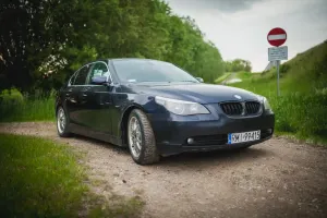 BMW 5 Series E60/E61 520i 2003