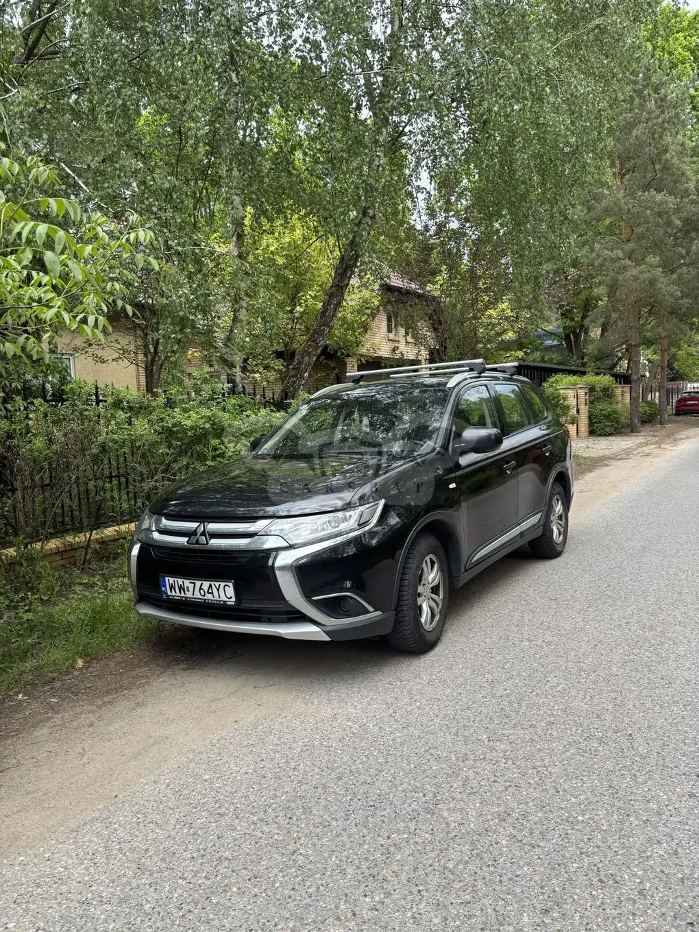 Mitsubishi Outlander III 2.0 Invite + 2WD 2016