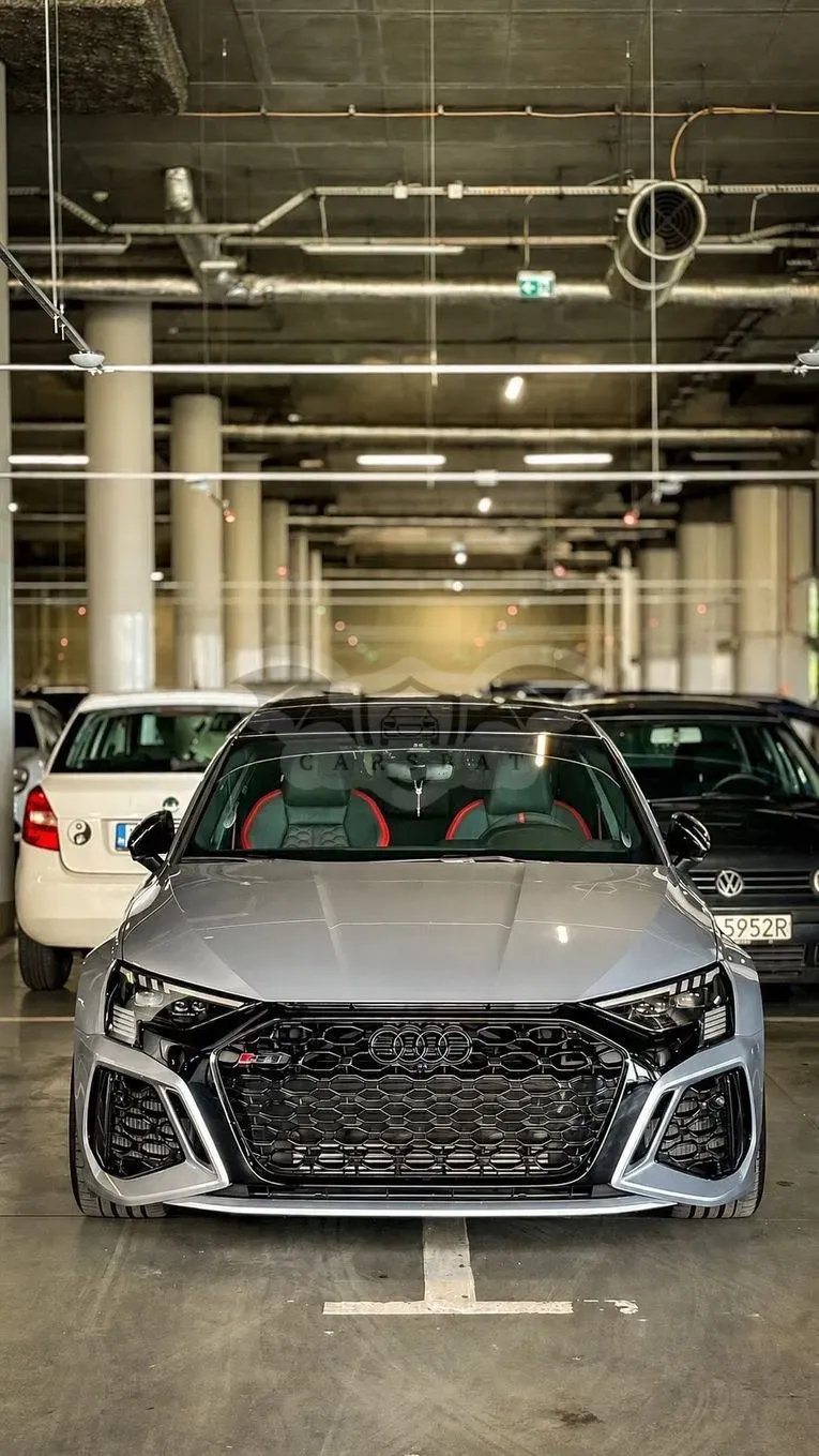 Audi RS3 TFSI Quattro S tronic 2024