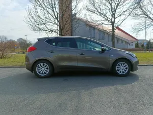 Kia Ceed II 1.6 GDI L Business Line 2015