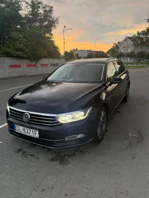 Volkswagen Passat B8 2.0 TDI BMT Highline DSG 2016