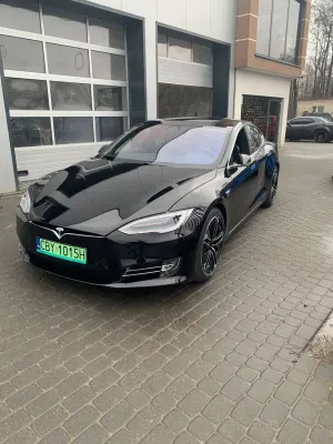 Tesla Model S Long Range Plus 2018