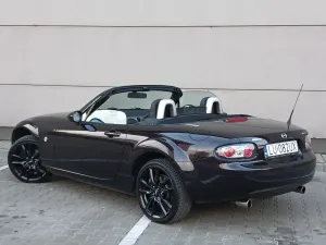 Mazda MX-5 (Miata) 1.8 MZR Mithra 2007