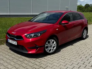 Kia Ceed III 1.5 T-GDI Business Line DCT 2023