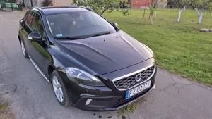 Volvo V40 II D3 Momentum 2014