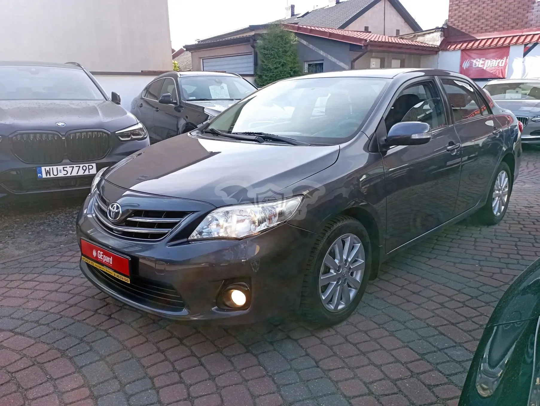 Toyota Corolla Seria E15 1.6 Premium 2010