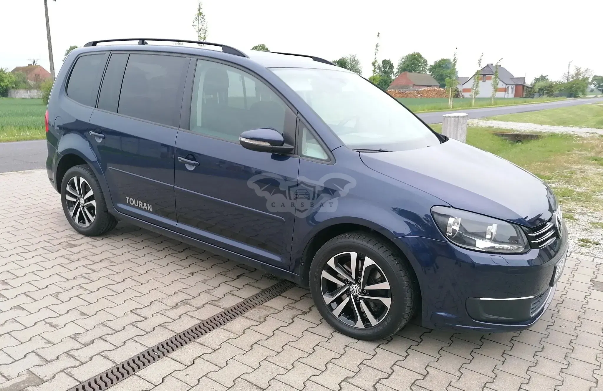 Volkswagen Touran II 2.0 TDI DPF DSG Highline 2011