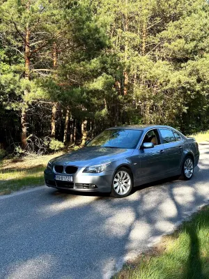 BMW 5 Series E60/E61 2004