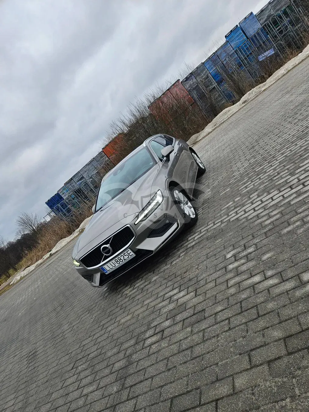 Volvo V60 II D3 Momentum 2019