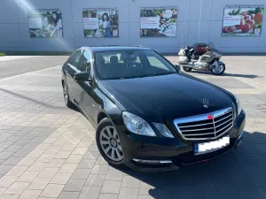 Mercedes-Benz E W212/W207 200 CGI BlueEFFICIENCY 2012