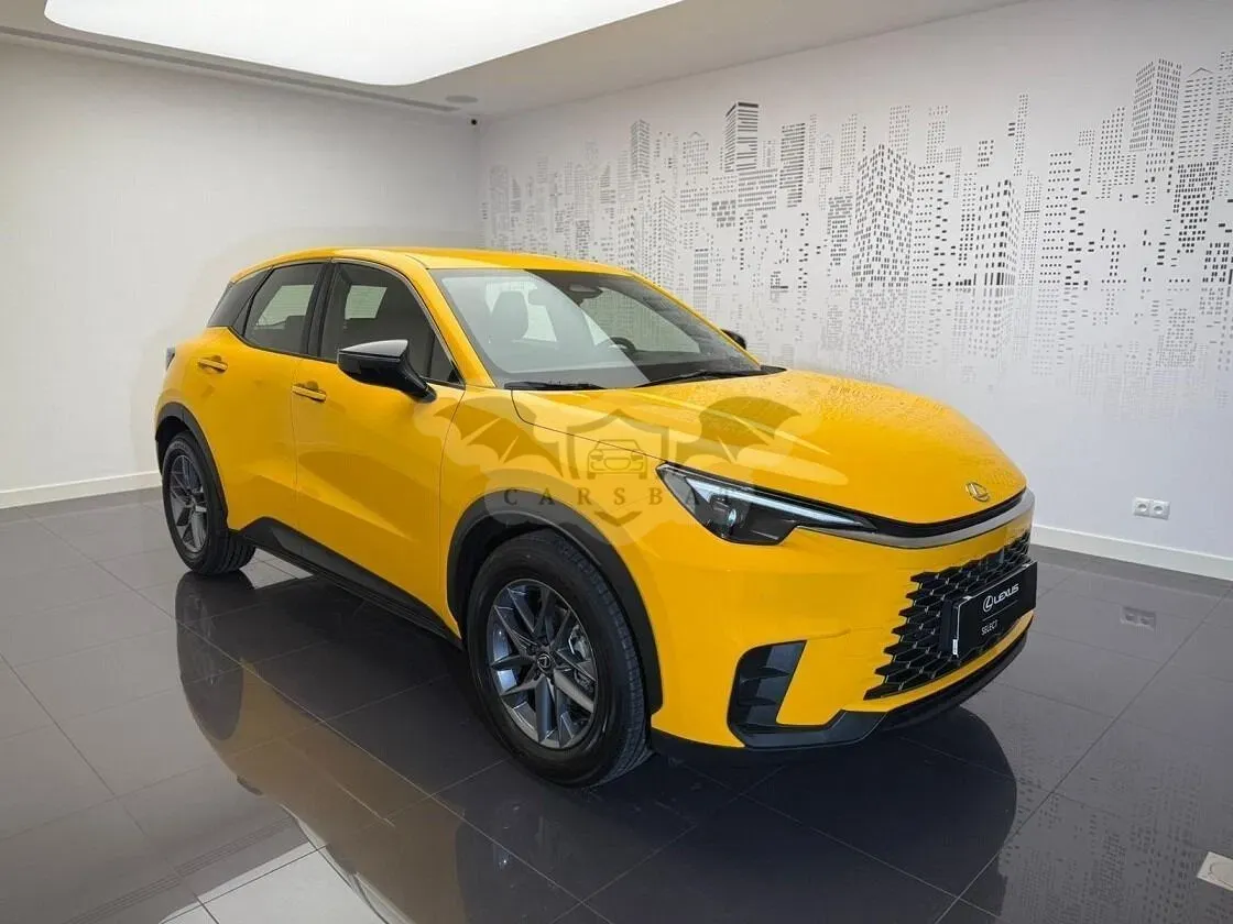 Lexus LBX 1.5 Hybrid 2025