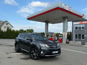 Toyota Rav4 IV 2015