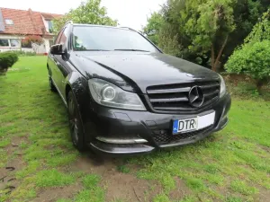 Mercedes-Benz C W204 350 CDI DPF (BlueEFFICIENCY) 7G-TRONIC Avantgarde 2012