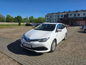 Toyota Auris II 1.8 HSD Luna 2015