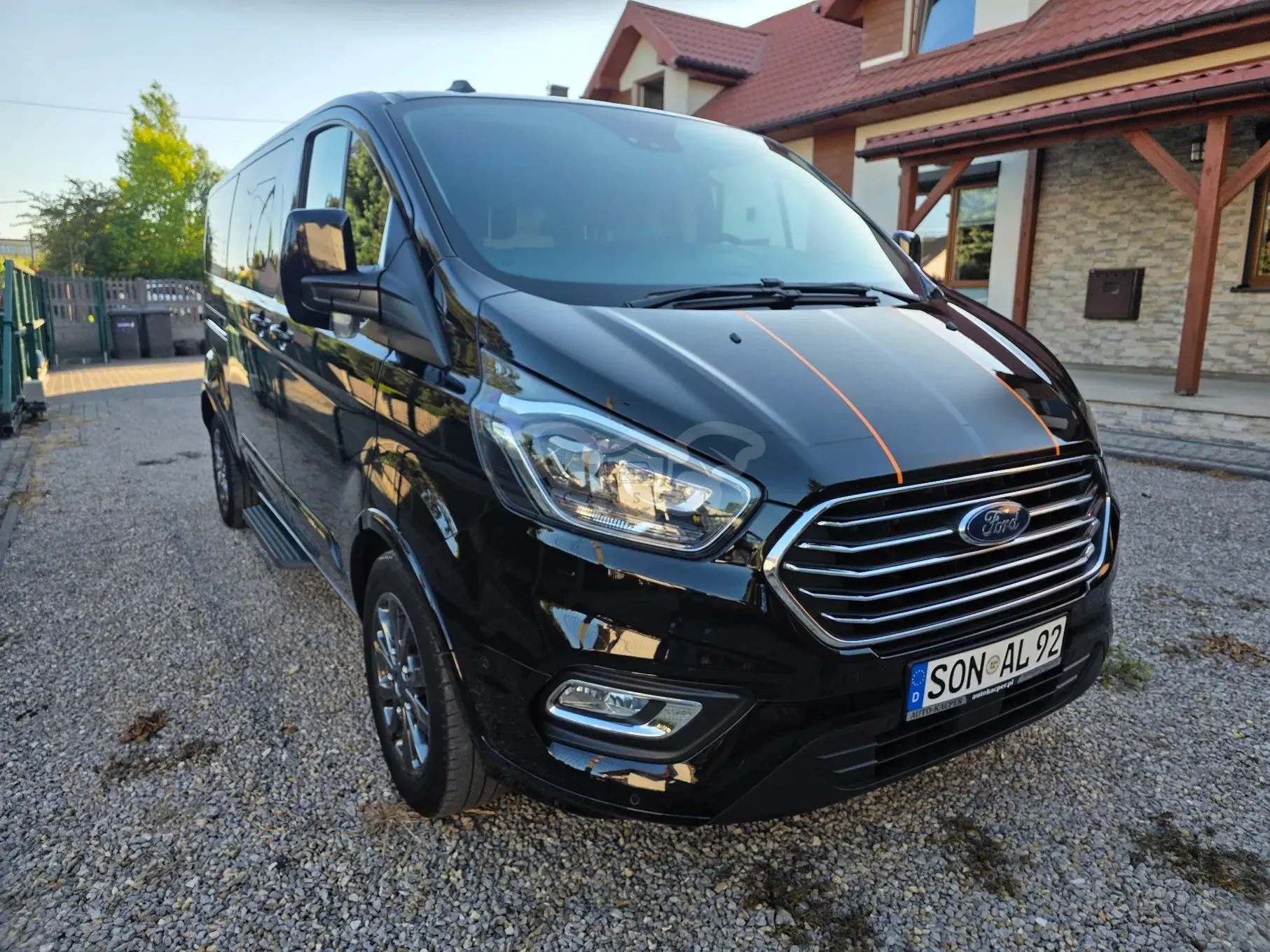 Ford Tourneo Custom 320 L2H1 VA Autm Titanium X 2021