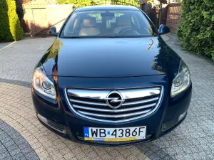 Opel Insignia A 2.8 T V6 Sport 4x4 2011