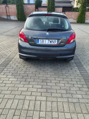 Peugeot 207 1.4 Presence 2010