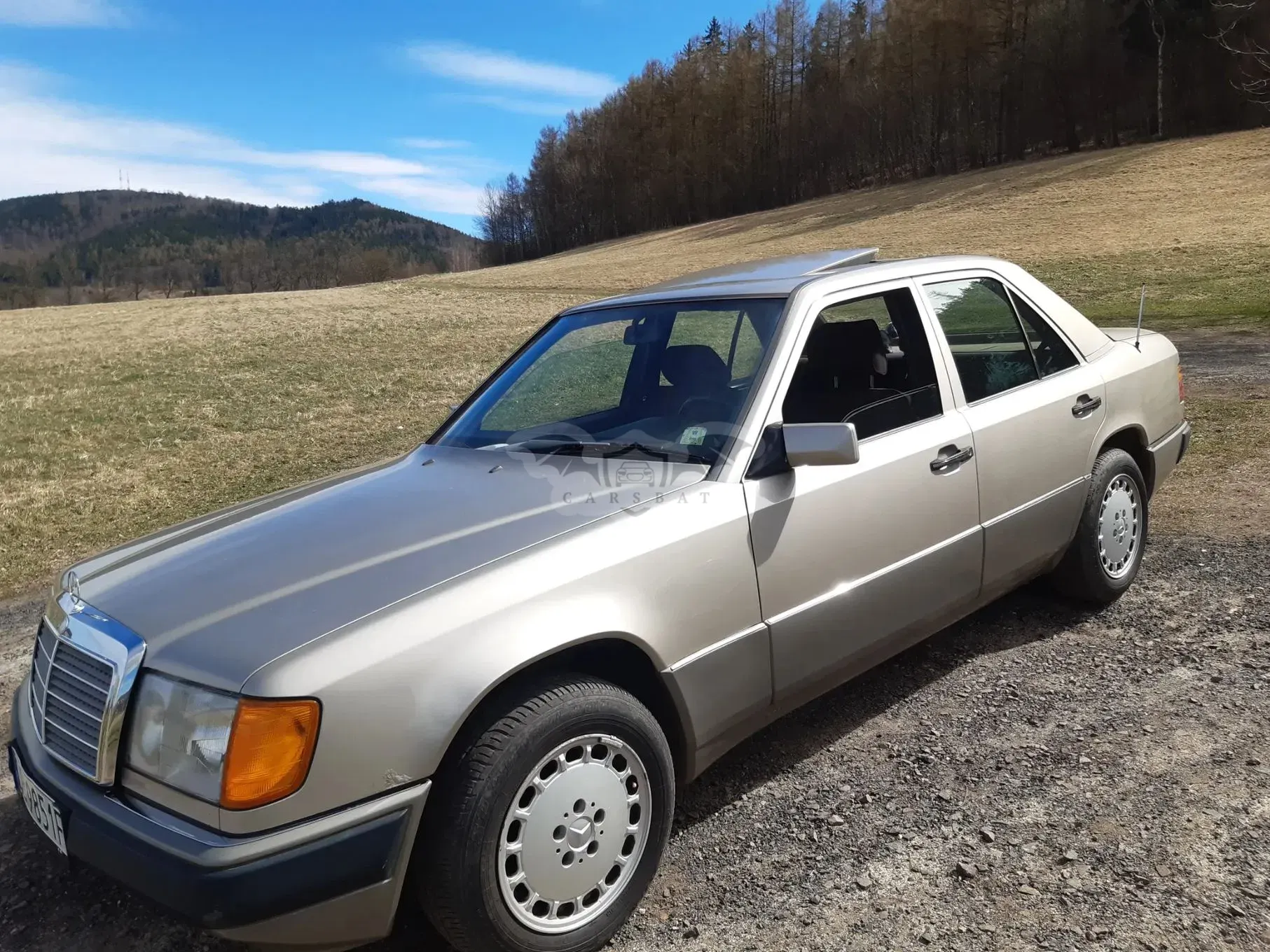 Mercedes-Benz E 1990