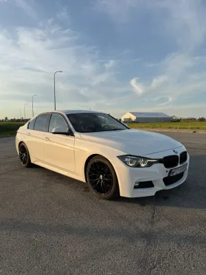 BMW 3 Series F30/F31 330i xDrive Edition M Sport Shadow 2017