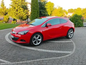 Opel Astra J 1.4 Turbo ecoFLEX Start/Stop Innovation 2012