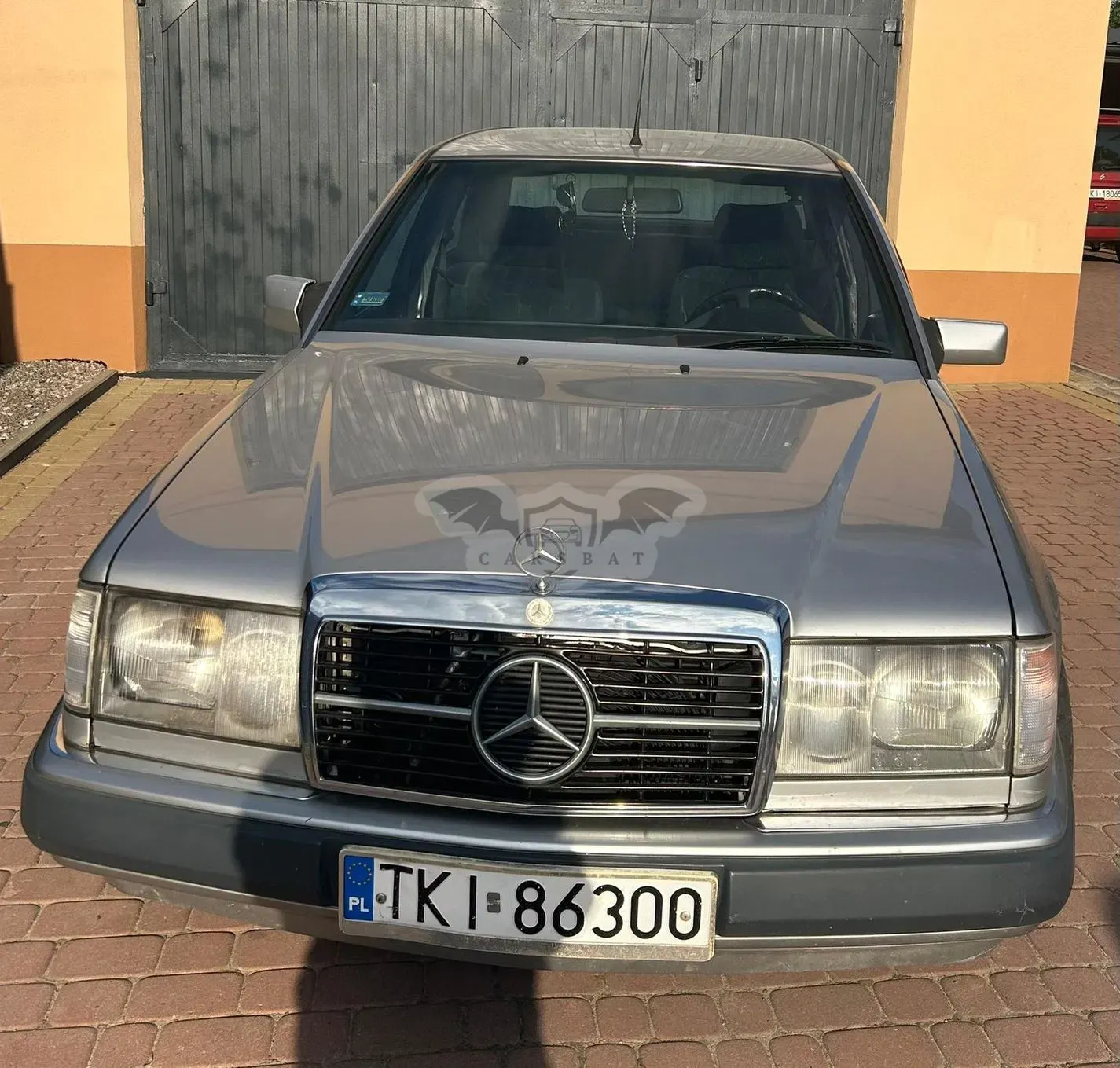 Mercedes-Benz E 1992