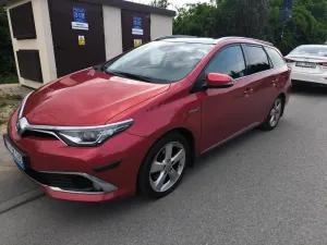 Toyota Auris II 2015