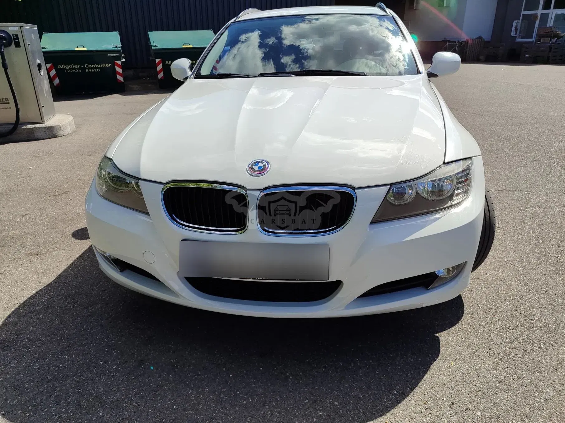 BMW 3 Series E90/E91/E92/E93 320i 2011