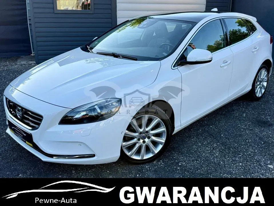 Volvo V40 II T3 Summum 2012