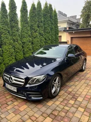 Mercedes-Benz E W213 220 d 9G-TRONIC 2016