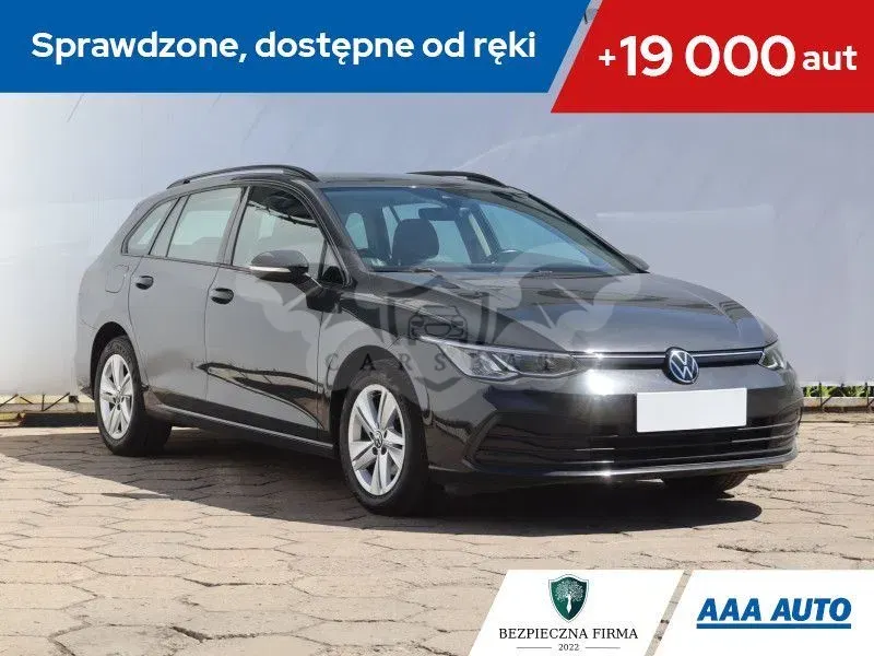 Volkswagen Golf VIII 2021